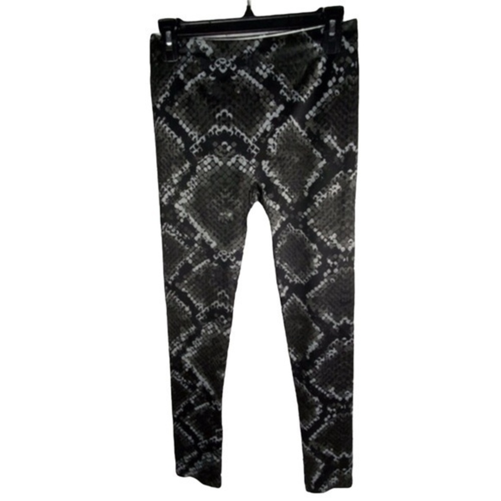 NOBO No Boundaries Pants Seamless Snake‎ Reptile Print Black Gray Leggings